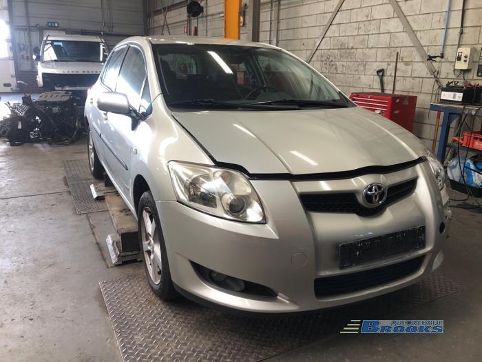 Toyota Auris 1.6 Dual VVT-i 16V Sloopvoertuig (2007, Grijs)