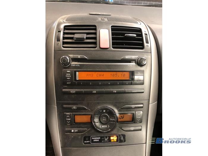 Toyota Auris 1.6 Dual VVT-i 16V Sloopvoertuig (2007, Grijs)