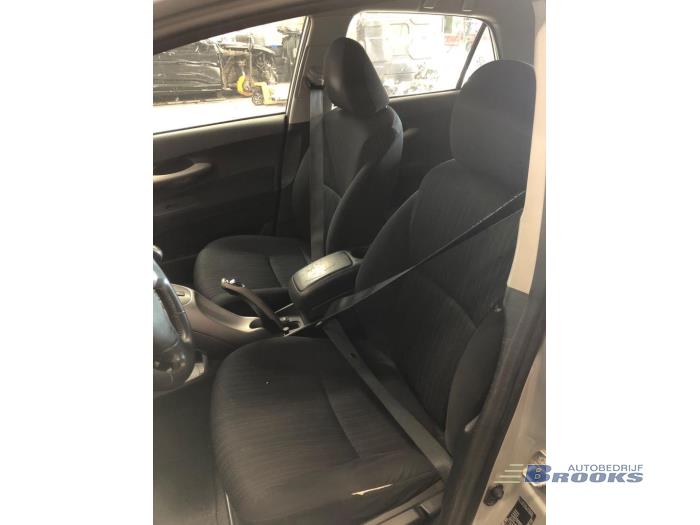 Toyota Auris 1.6 Dual VVT-i 16V Sloopvoertuig (2007, Grijs)