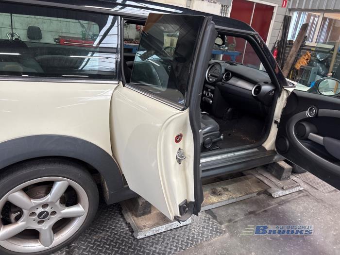 Mini Clubman 1.6 16V Cooper Sloopvoertuig (2008, Wit)