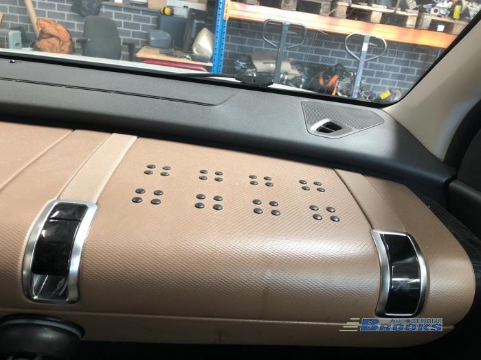 Citroen C4 Cactus 1.2 PureTech 82 12V Sloopvoertuig (2018, Wit, Blank)