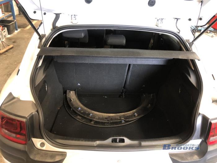 Citroen C4 Cactus 1.2 PureTech 82 12V Sloopvoertuig (2018, Wit, Blank)