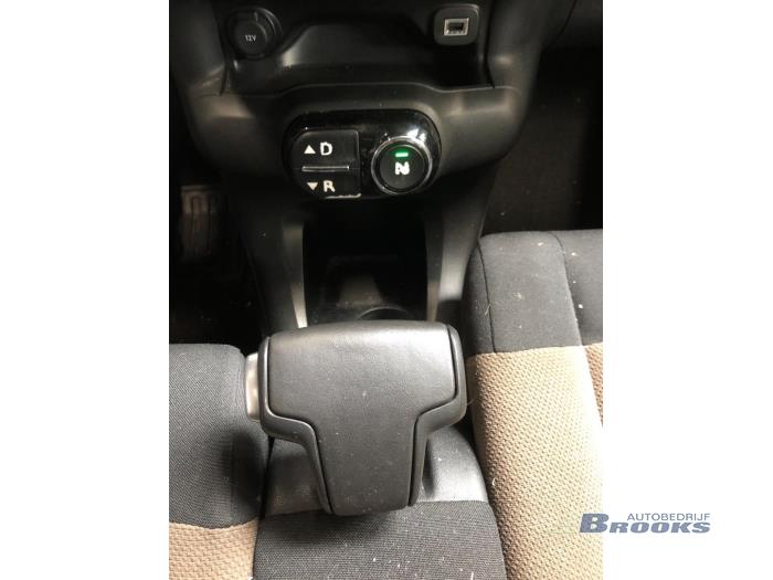 Citroen C4 Cactus 1.2 PureTech 82 12V Sloopvoertuig (2018, Wit, Blank)