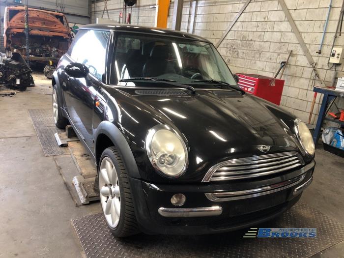 Mini Mini One/Cooper 1.6 16V Cooper Sloopvoertuig (2004, Zwart)