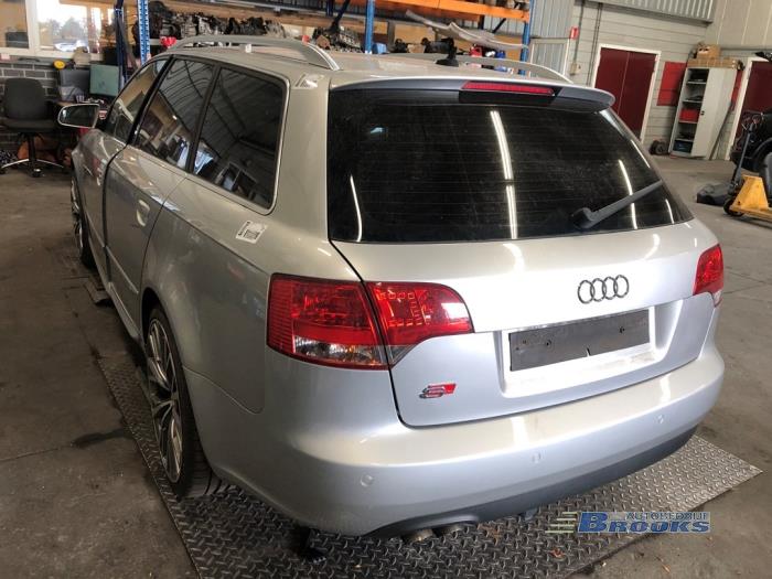 Audi A4 Avant 2.0 TDI Sloopvoertuig (2008, Grijs)