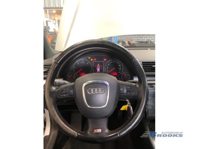 Audi A4 Avant 2.0 TDI Sloopvoertuig (2008, Grijs)
