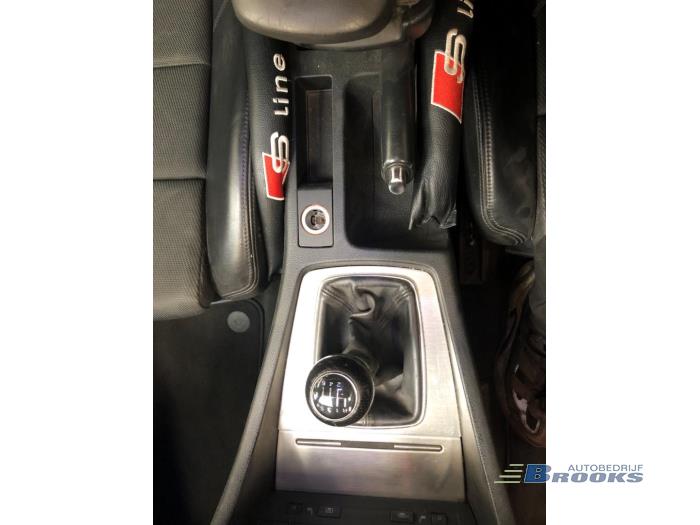 Audi A4 Avant 2.0 TDI Sloopvoertuig (2008, Grijs)