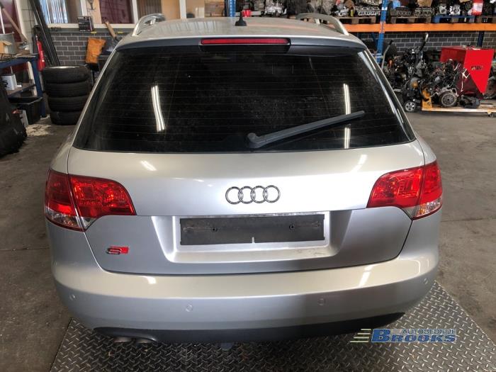 Audi A4 Avant 2.0 TDI Sloopvoertuig (2008, Grijs)