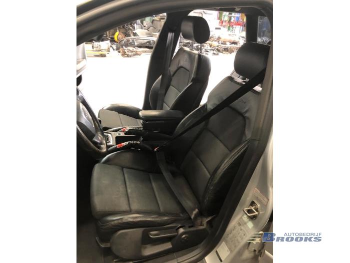 Audi A4 Avant 2.0 TDI Sloopvoertuig (2008, Grijs)