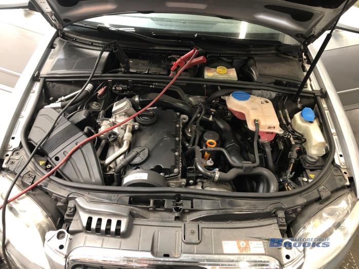 Audi A4 Avant 2.0 TDI Sloopvoertuig (2008, Grijs)