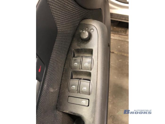 Audi A4 Avant 2.0 TDI Sloopvoertuig (2008, Grijs)