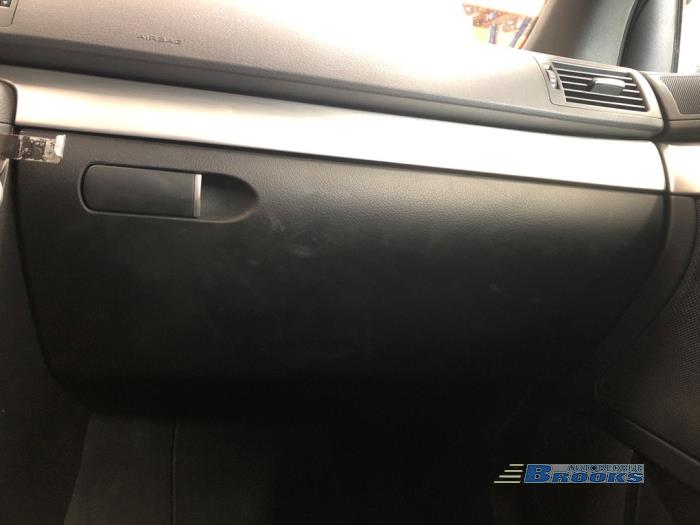 Audi A4 Avant 2.0 TDI Sloopvoertuig (2008, Grijs)