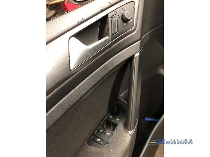 Volkswagen Golf VII 1.6 TDI BMT 16V Sloopvoertuig (2019, Grijs)