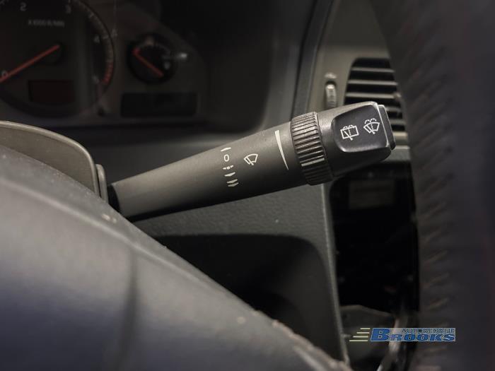 Volvo V70 2.4 D5 20V Sloopvoertuig (2002, Groen)