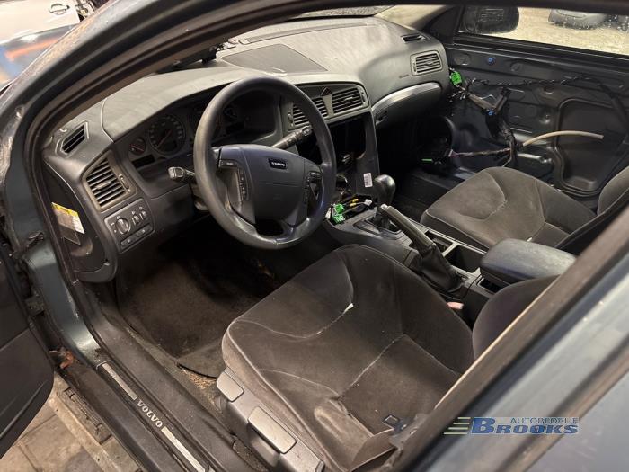 Volvo V70 2.4 D5 20V Sloopvoertuig (2002, Groen)