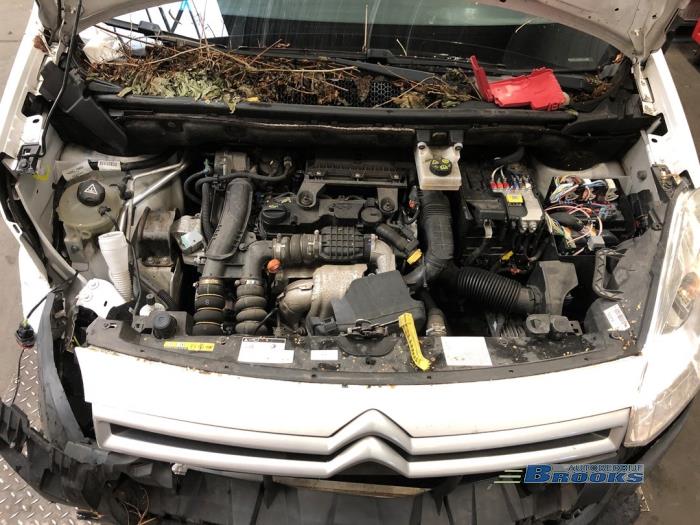 Citroen Berlingo 1.6 BlueHDI 100 Sloopvoertuig (2017, Graniet, Wit, Blank)