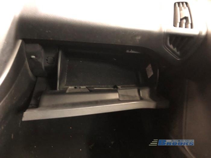 Ford Focus 3 Wagon 1.0 Ti-VCT EcoBoost 12V 125 Sloopvoertuig (2015, Grijs)