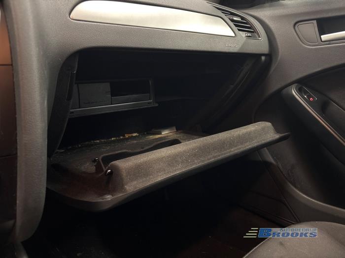 Audi A4 Avant 1.8 TFSI 16V Sloopvoertuig (2008, Grijs)