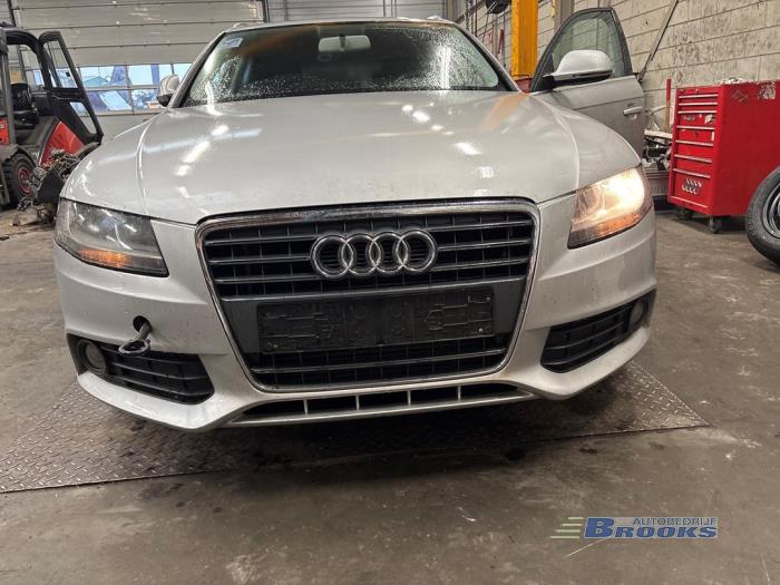 Audi A4 Avant 1.8 TFSI 16V Sloopvoertuig (2008, Grijs)