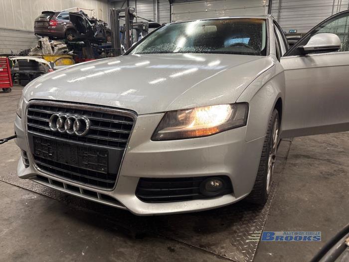 Audi A4 Avant 1.8 TFSI 16V Sloopvoertuig (2008, Grijs)