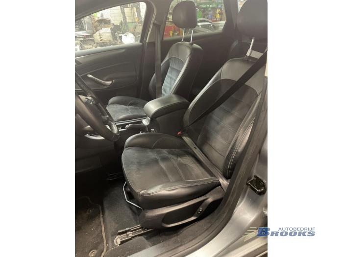 Ford Mondeo IV Wagon 1.6 TDCi 16V Sloopvoertuig (2012, Zilvergrijs)