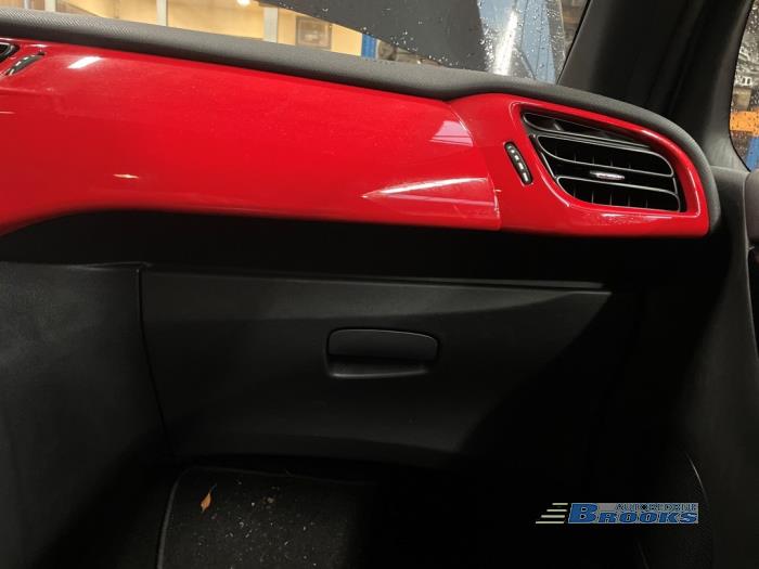 Citroen DS 3 1.2 12V PureTech 110 S&S Sloopvoertuig (2015, Zwart)