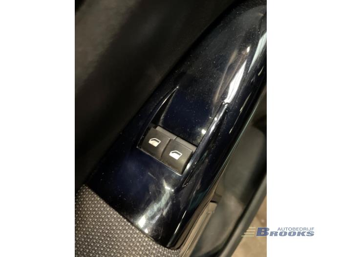 Citroen C4 Cactus 1.2 PureTech 82 12V Sloopvoertuig (2016, Blauw)