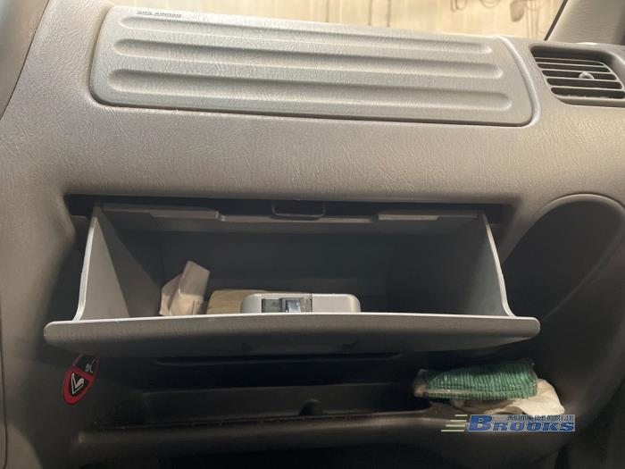 Suzuki Ignis 1.3 16V Sloopvoertuig (2001, Rood)