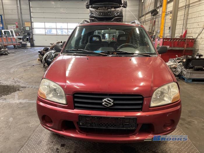 Suzuki Ignis 1.3 16V Sloopvoertuig (2001, Rood)