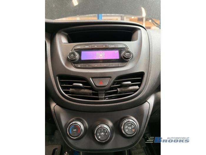 Opel Karl 1.0 12V Sloopvoertuig (2017, Zwart)