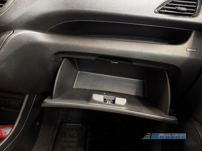 Opel Karl 1.0 12V Sloopvoertuig (2017, Zwart)