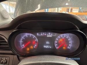 Opel Karl 1.0 12V Sloopvoertuig (2017, Zwart)