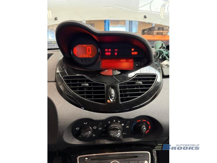 Renault Twingo II 1.2 16V Sloopvoertuig (2011, Wit)