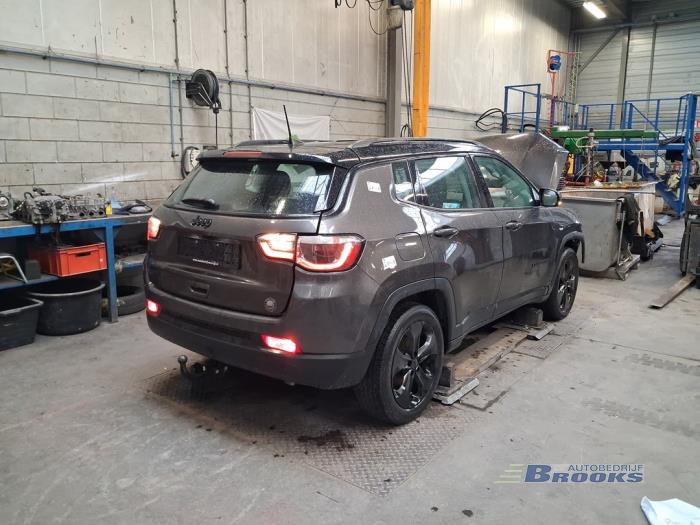 Jeep Compass II 1.4 Multi Air2 16V Sloopvoertuig (2019, Grijs)