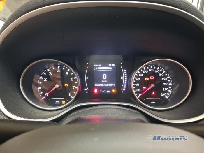 Jeep Compass II 1.4 Multi Air2 16V Sloopvoertuig (2019, Grijs)