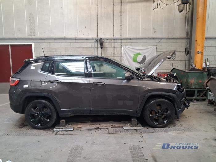 Jeep Compass II 1.4 Multi Air2 16V Sloopvoertuig (2019, Grijs)