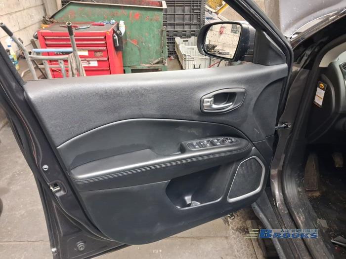 Jeep Compass II 1.4 Multi Air2 16V Sloopvoertuig (2019, Grijs)