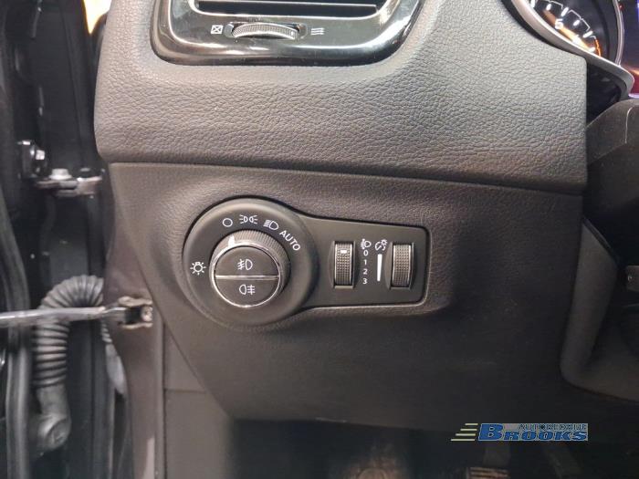 Jeep Compass II 1.4 Multi Air2 16V Sloopvoertuig (2019, Grijs)