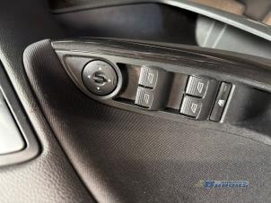Ford Focus 3 1.0 Ti-VCT EcoBoost 12V 125 Sloopvoertuig (2016, Grijs)