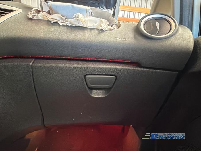 Ford Fiesta 6 1.25 16V Sloopvoertuig (2012, Wit)
