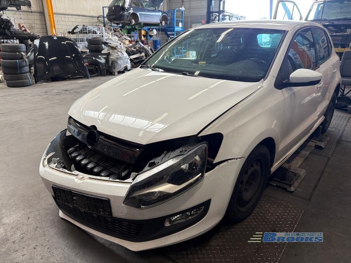 Volkswagen Polo V 1.0 TSI 12V BlueMotion Sloopvoertuig (2017, Wit)