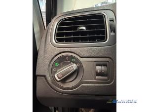 Volkswagen Polo V 1.0 TSI 12V BlueMotion Sloopvoertuig (2017, Wit)