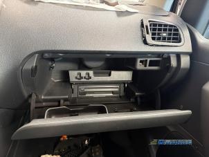Volkswagen Polo V 1.0 TSI 12V BlueMotion Sloopvoertuig (2017, Wit)