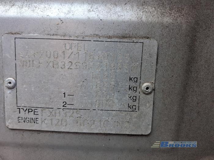 Opel Agila 1.2 16V Sloopvoertuig (2009, Grijs)