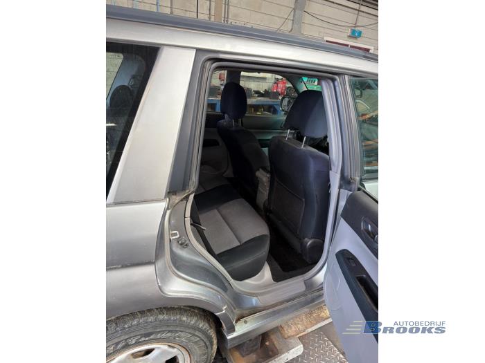 Subaru Forester 2.0 16V X Sloopvoertuig (2006, Grijs)