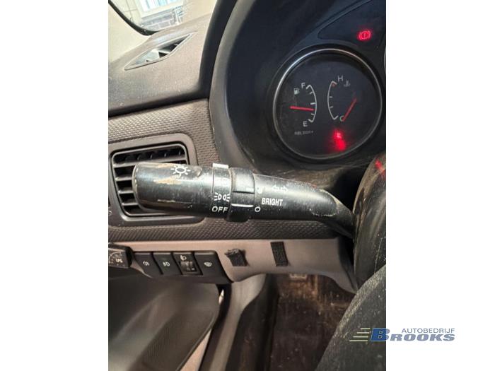 Subaru Forester 2.0 16V X Sloopvoertuig (2006, Grijs)