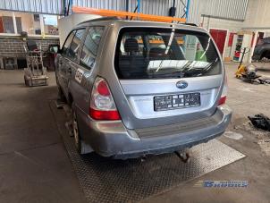 Subaru Forester 2.0 16V X Sloopvoertuig (2006, Grijs)