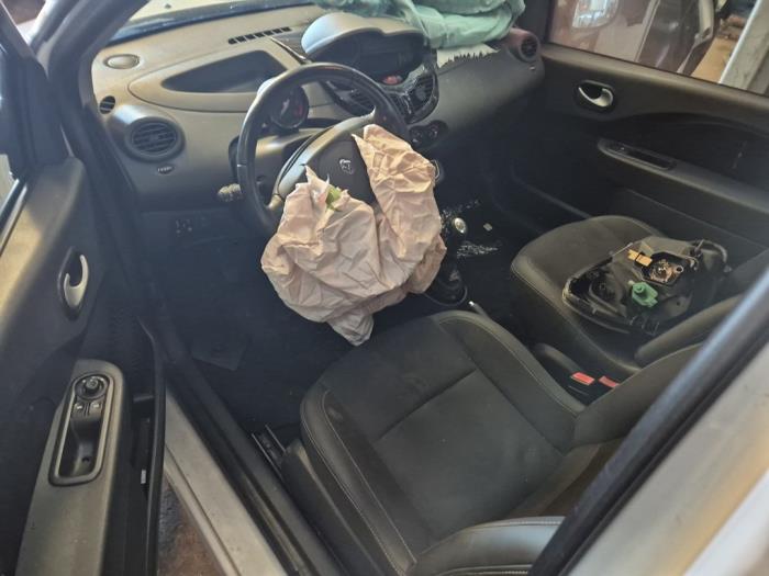 Renault Twingo II 1.5 dCi 90 FAP Sloopvoertuig (2011, Wit)