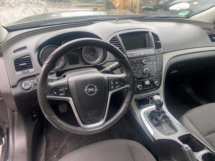 Opel Insignia 1.4 Turbo 16V Ecotec Sloopvoertuig (2012, Zwart)