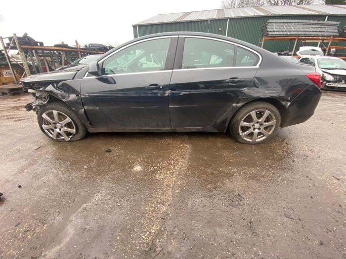 Opel Insignia 1.4 Turbo 16V Ecotec Sloopvoertuig (2012, Zwart)